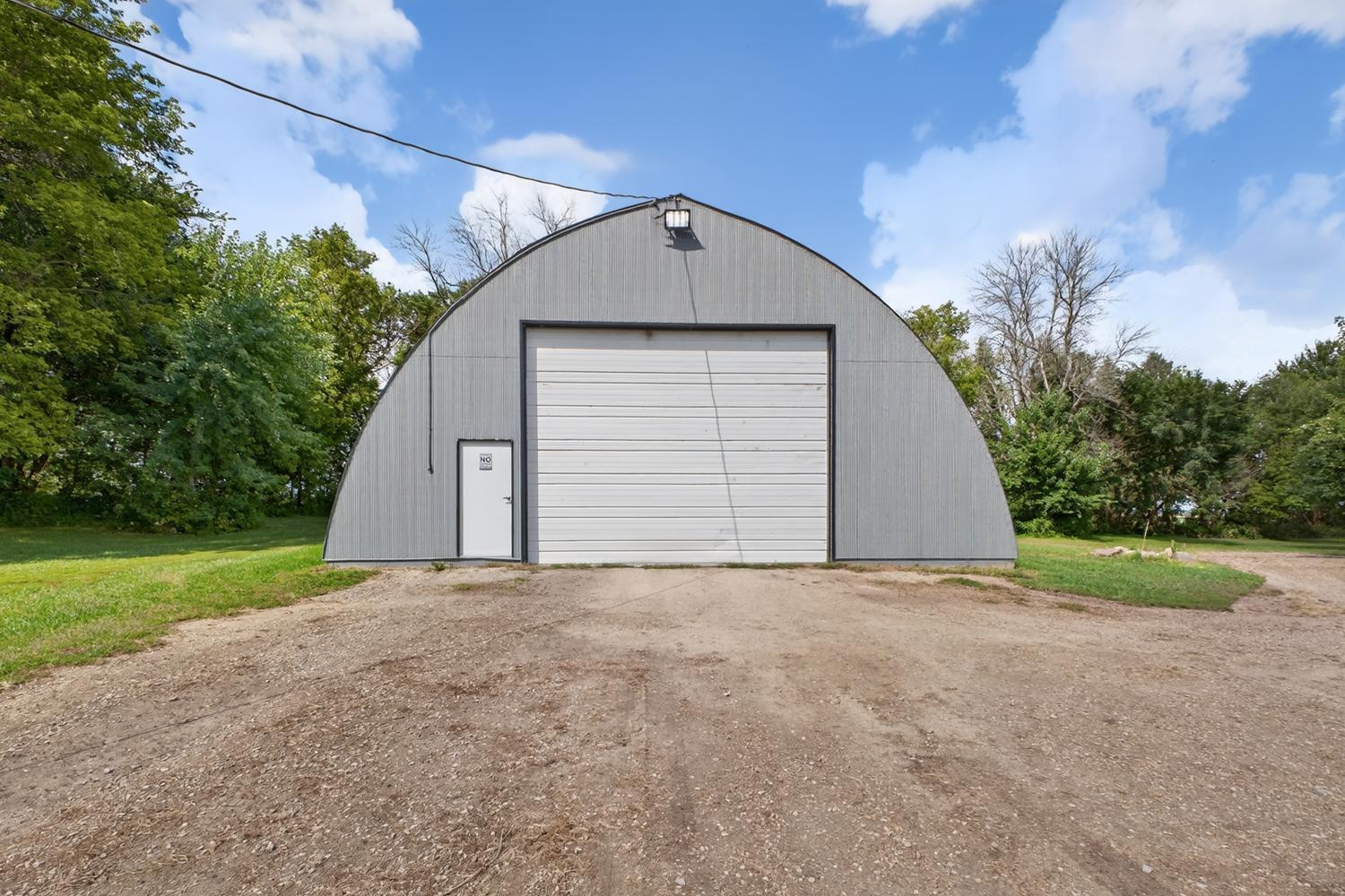 Udolpho Twp, Minnesota, 55917, United States, 5 Bedrooms Bedrooms, ,3 BathroomsBathrooms,Residential,For Sale,1940974