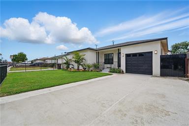 Compton, California, 90221, United States, 3 Bedrooms Bedrooms, ,2 BathroomsBathrooms,Residential,For Sale,1931556