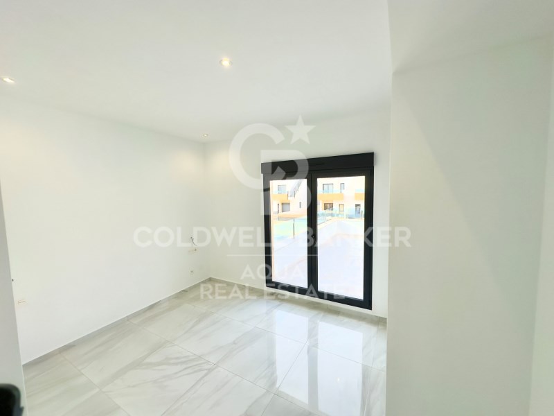 Polop, Comunidad Valenciana, ES, 3 Bedrooms Bedrooms, ,3 BathroomsBathrooms,Residential,For Sale,1846516