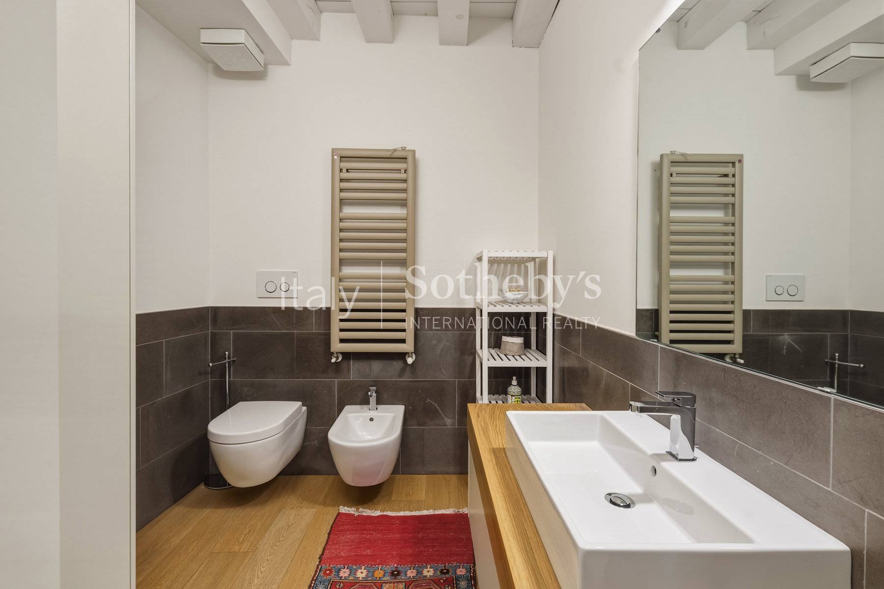  Elegant apartment with spacious balconies between the Arena and San Zeno - 物件實景