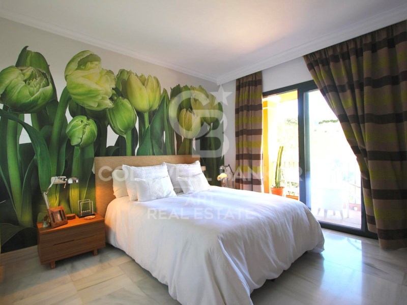 Benahavís, Andalusia, ES, 3 Bedrooms Bedrooms, ,3 BathroomsBathrooms,Residential,For Sale,1912355