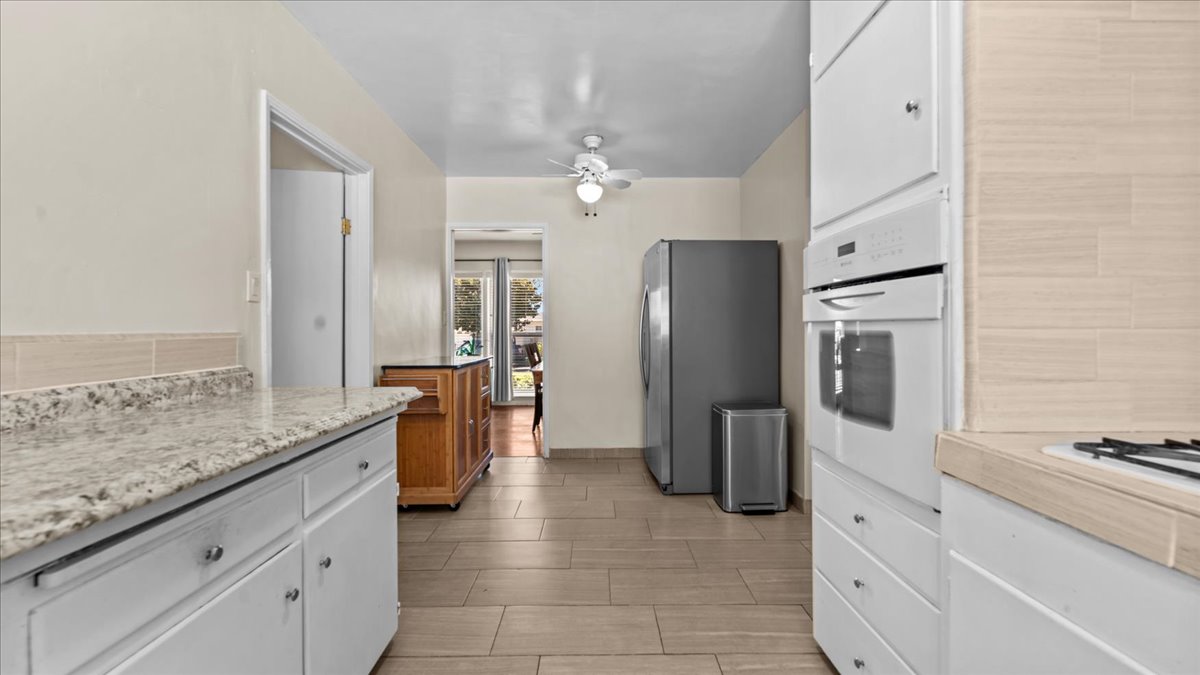 San Bernardino, California, 92404, United States, 3 Bedrooms Bedrooms, ,2 BathroomsBathrooms,Residential,For Sale,1990430