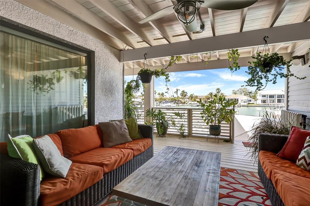 St Petersburg, Florida, 33715, United States, 2 Bedrooms Bedrooms, ,2 BathroomsBathrooms,Residential,For Sale,1744424