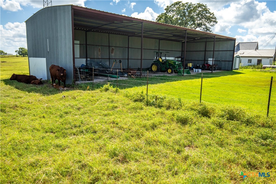 Kenedy, Texas, 78119, United States, ,Residential,For Sale,1967827