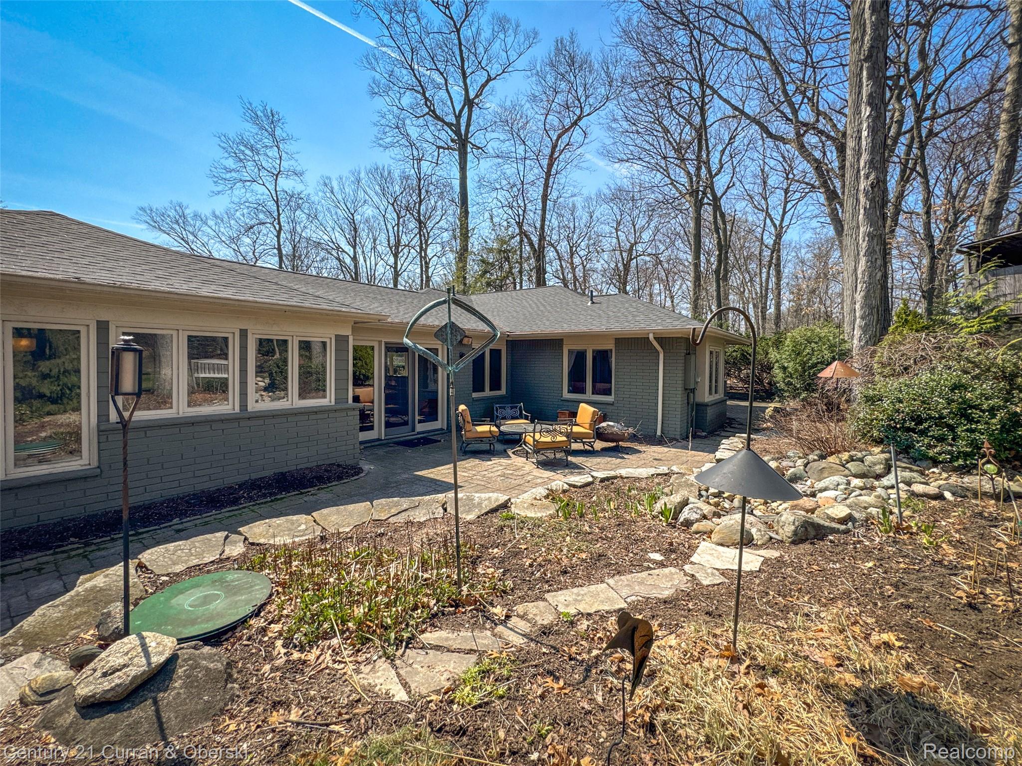 Bloomfield Hills, Michigan, 48301, United States, 4 Bedrooms Bedrooms, ,4 BathroomsBathrooms,Residential,For Sale,2035852