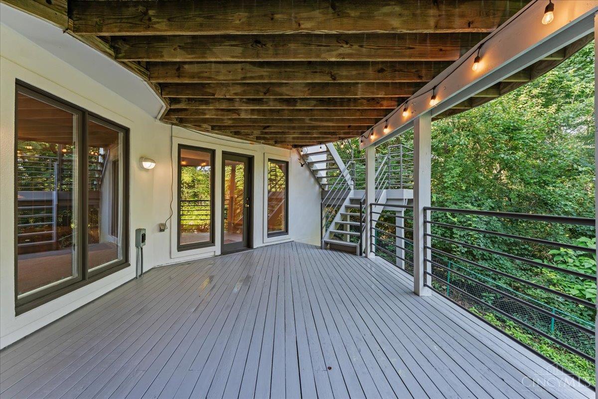 Cincinnati, Ohio, 45226, United States, 4 Bedrooms Bedrooms, ,4 BathroomsBathrooms,Residential,For Sale,1912021