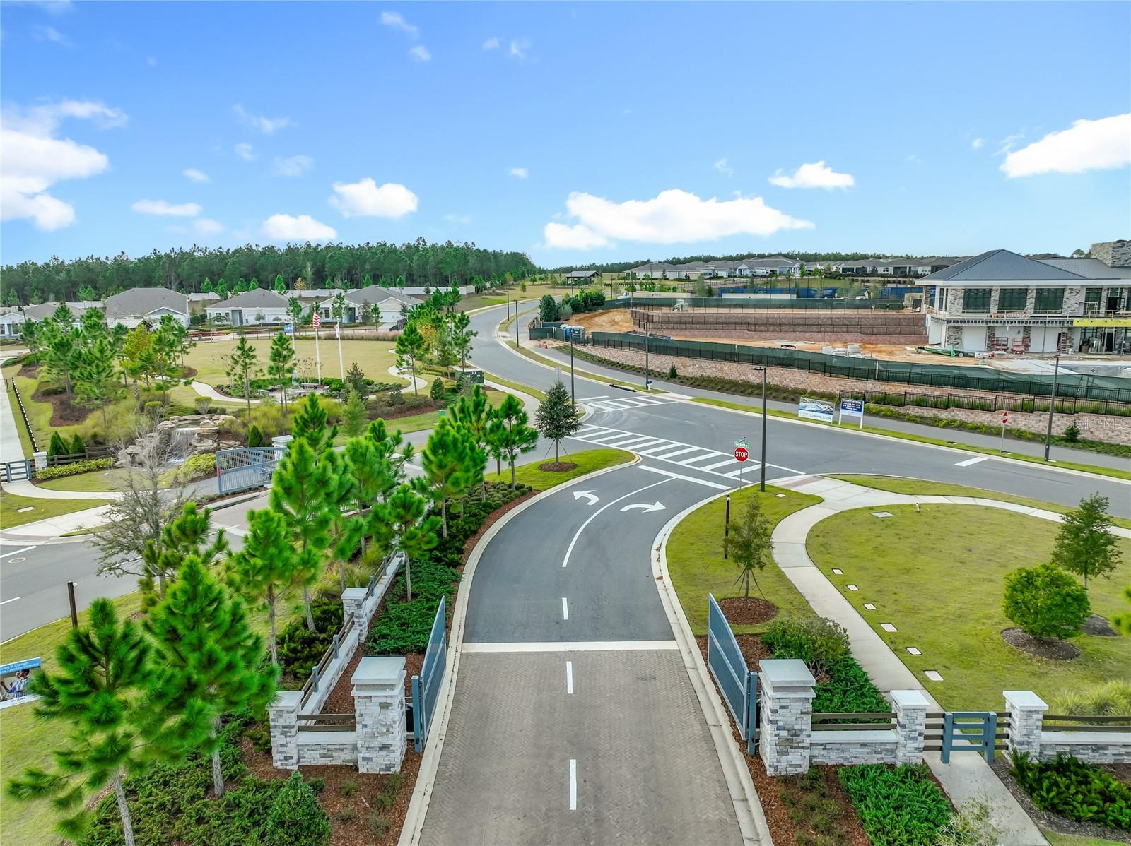 MINNEOLA, Florida, 34715, United States, 3 Bedrooms Bedrooms, ,2 BathroomsBathrooms,Residential,For Sale,2010433