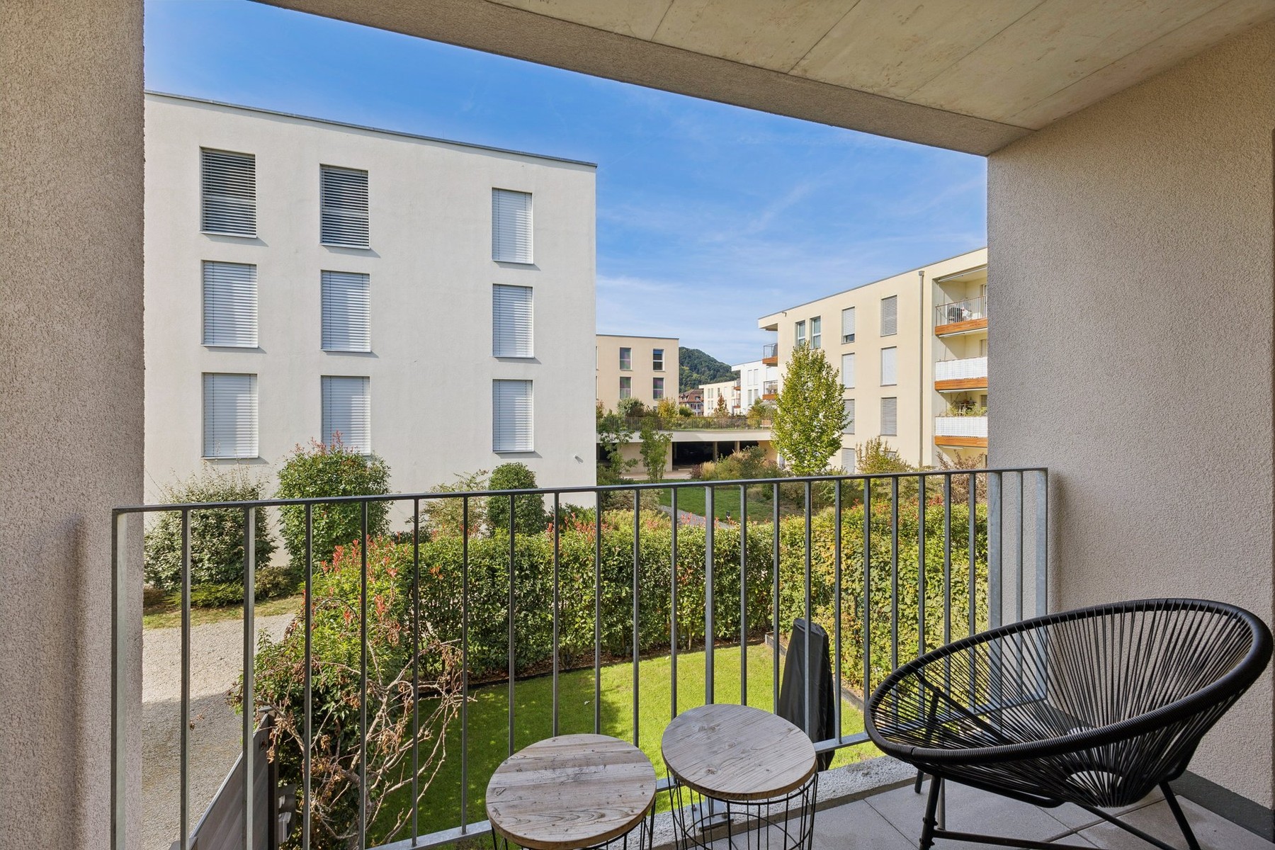  Contemporary 6.5-room townhouse in Sugiez - 物件實景