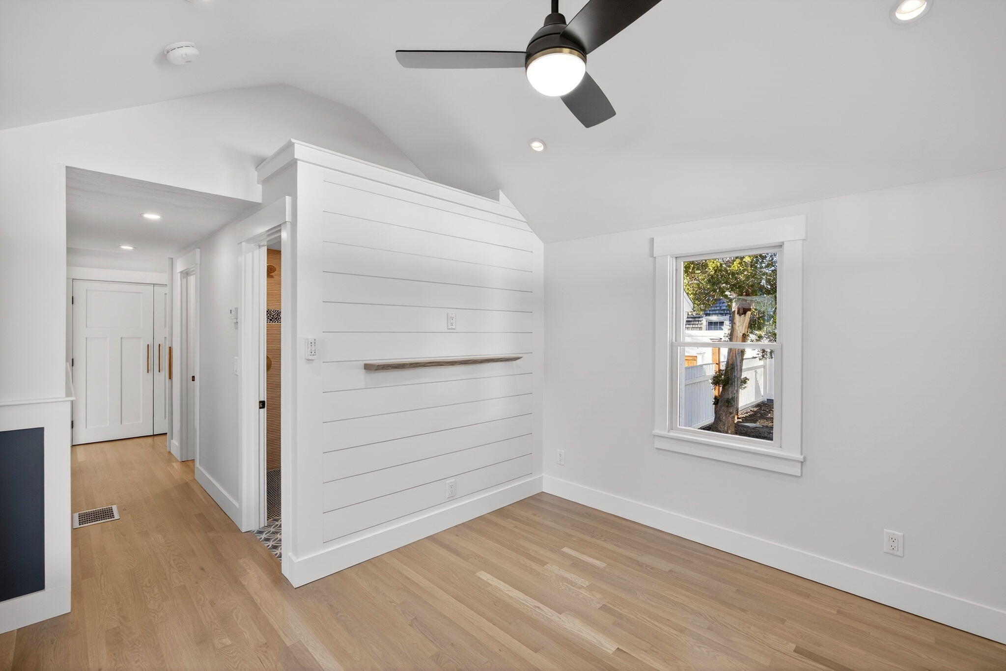  16 Carolyn Lane - 物件實景