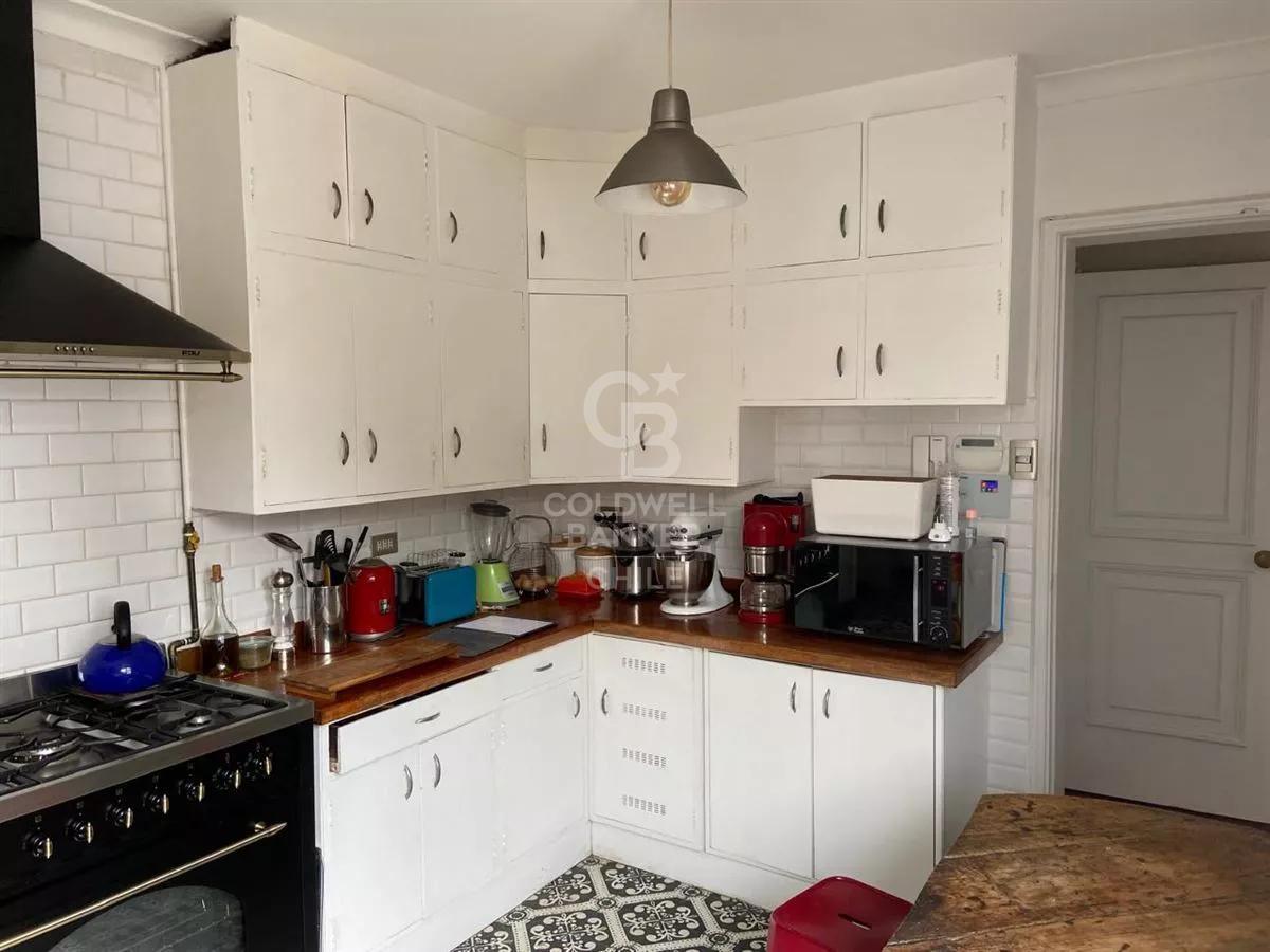 Providencia, Chile, 4 Bedrooms Bedrooms, ,3 BathroomsBathrooms,Residential,For Sale,1737158