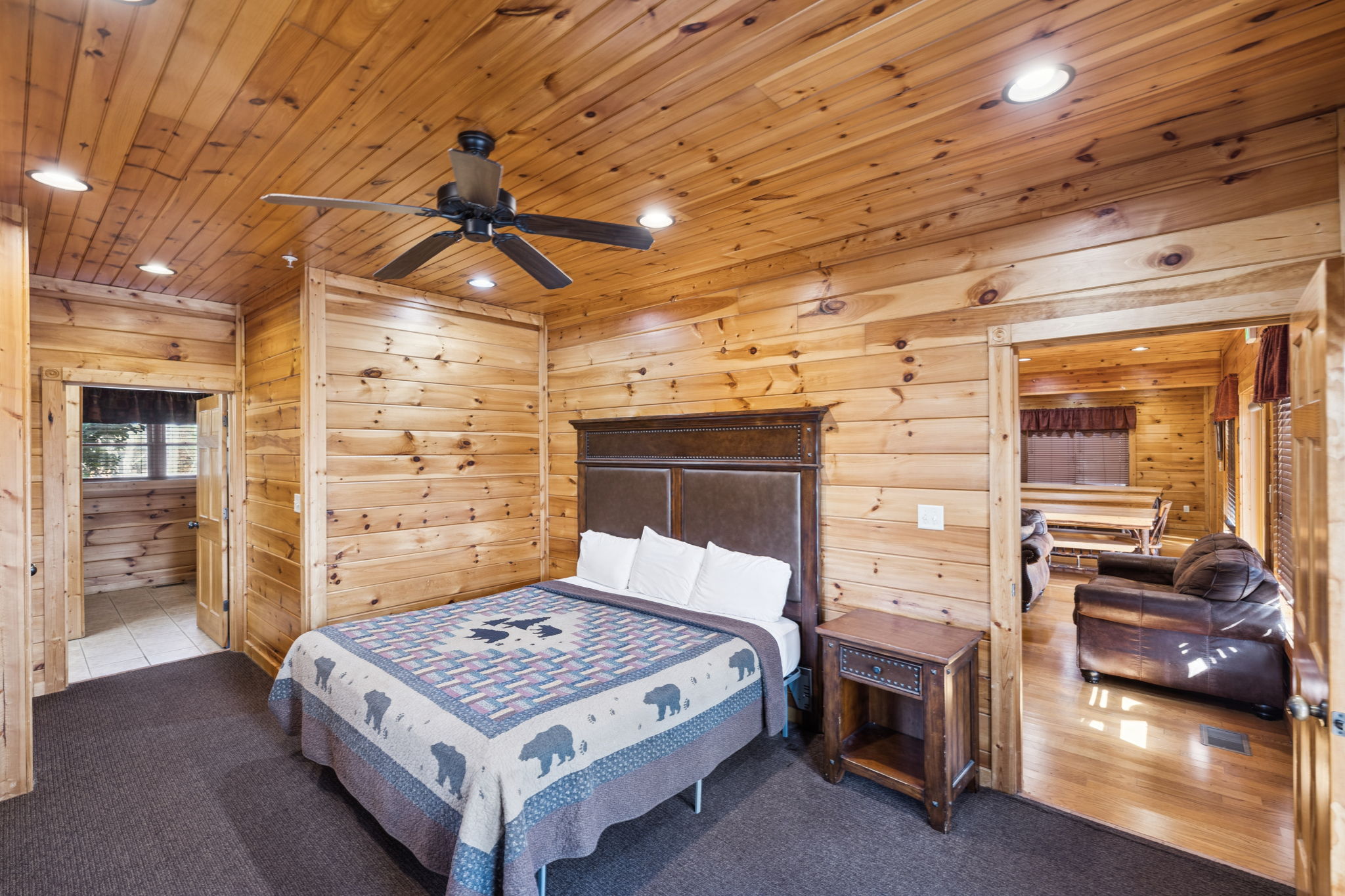 Gatlinburg, Tennessee, 37738, United States, 9 Bedrooms Bedrooms, ,9 BathroomsBathrooms,Residential,For Sale,1996380