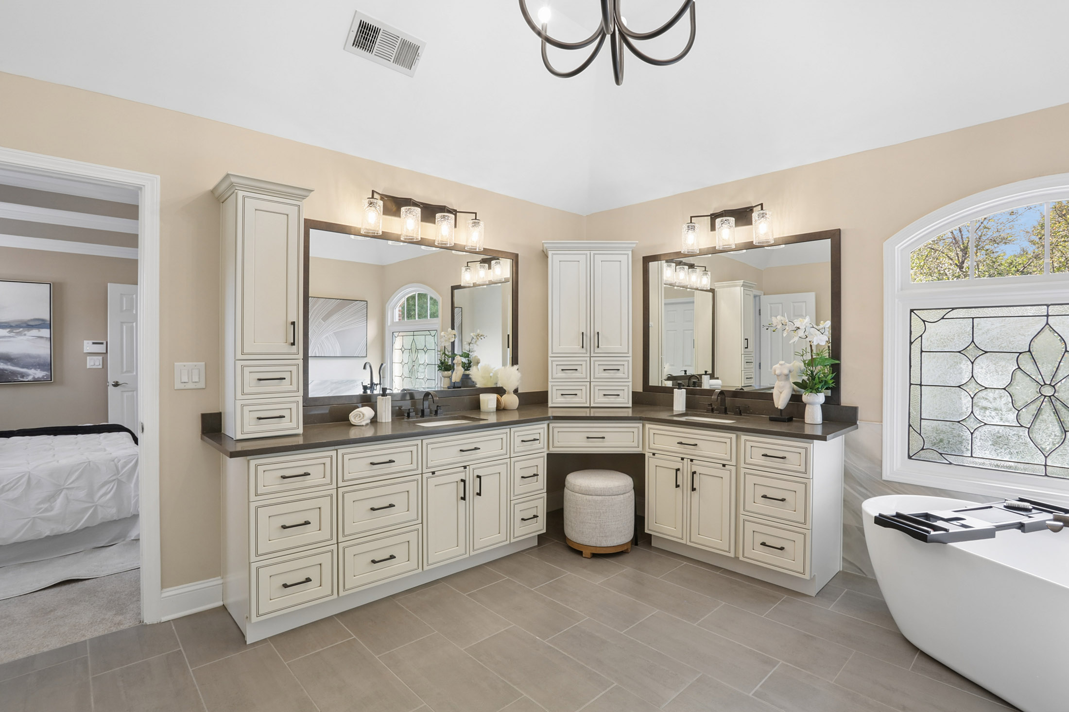  Windermere Retreat with Golf Course Views and Resort-Style Amenities - 物件實景
