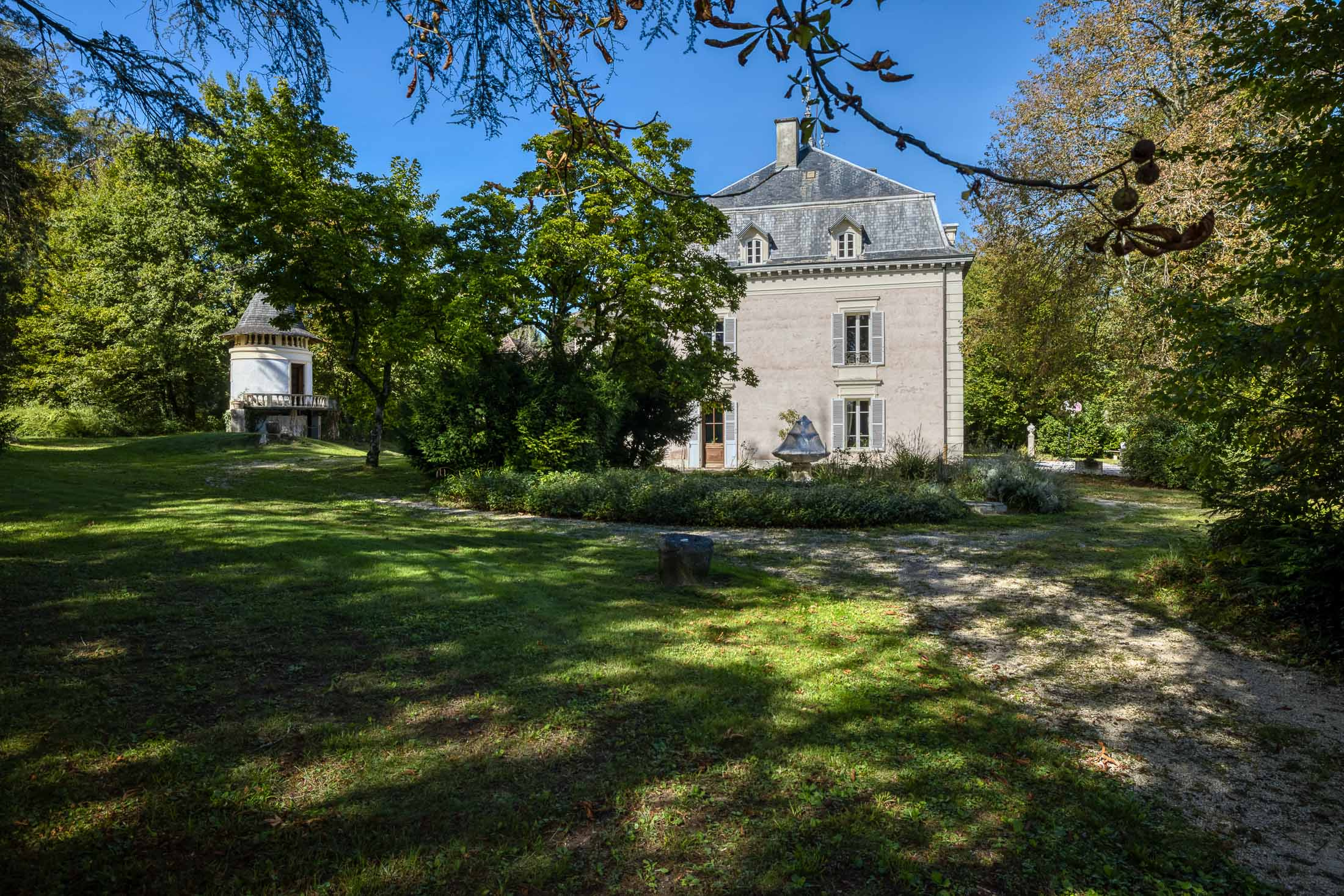  Elegant manor- close to the famed vineyards of Bugey - 物件實景