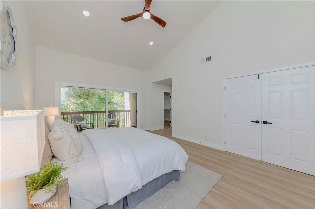 Fullerton, California, 92833, United States, 2 Bedrooms Bedrooms, ,3 BathroomsBathrooms,Residential,For Sale,1890982