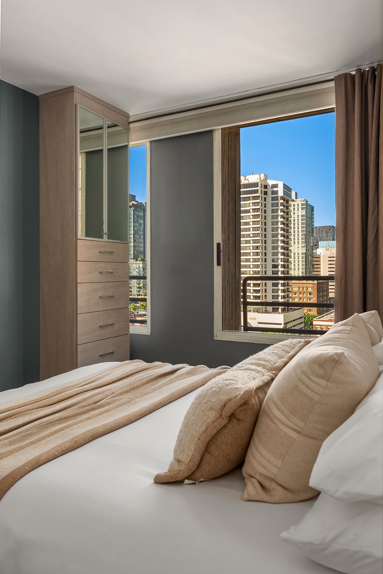  2125 1st Ave Unit #1304, Seattle, WA 98121 - 物件實景