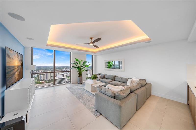 Fort Lauderdale, Florida, 33301, United States, 5 Bedrooms Bedrooms, ,7 BathroomsBathrooms,Residential,For Sale,1940975