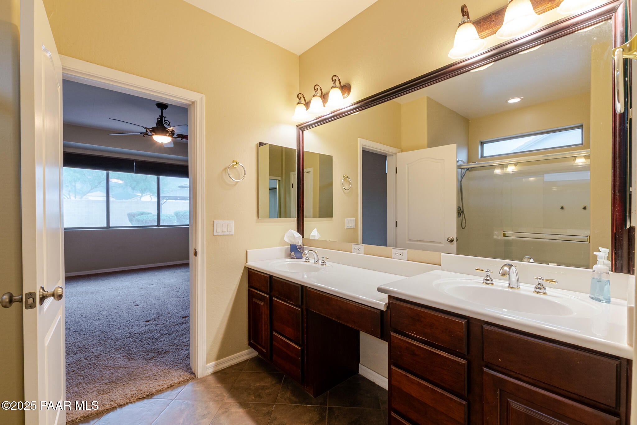 Buckeye, Arizona, 85326, United States, 4 Bedrooms Bedrooms, ,1 BathroomBathrooms,Residential,For Sale,1999085