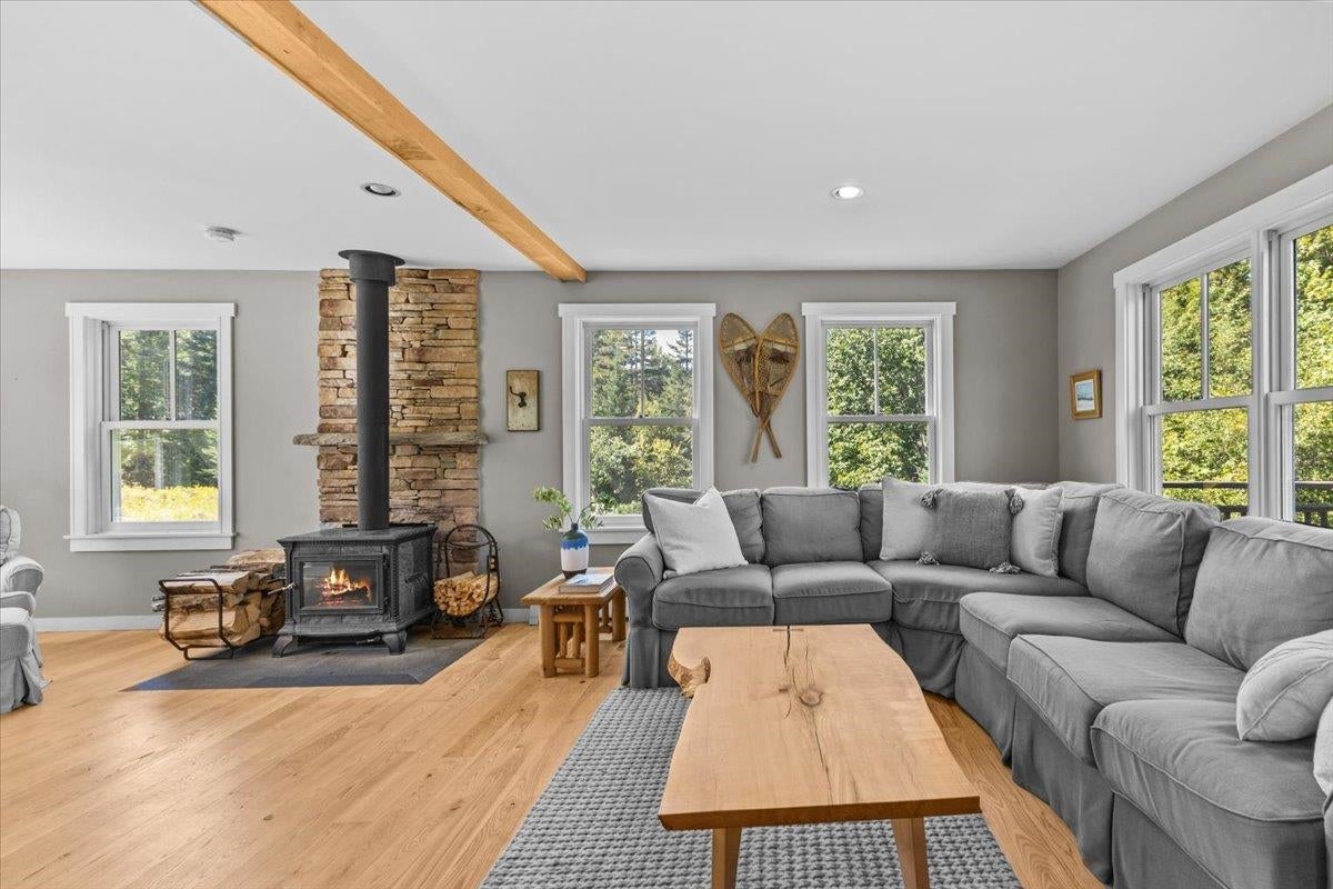 Stowe, Vermont, 05672, United States, 4 Bedrooms Bedrooms, ,3 BathroomsBathrooms,Residential,For Sale,1939915