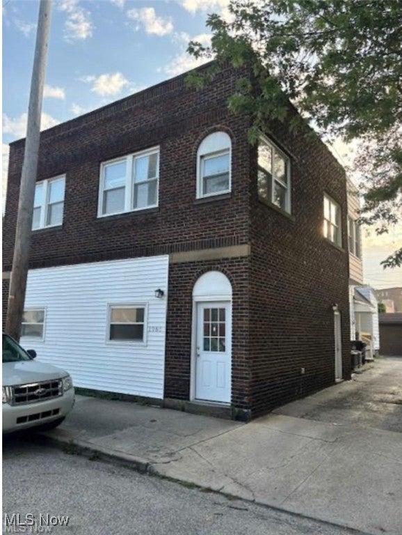 Cleveland, Ohio, 44106, United States, 7 Bedrooms Bedrooms, ,3 BathroomsBathrooms,Residential,For Sale,1978565