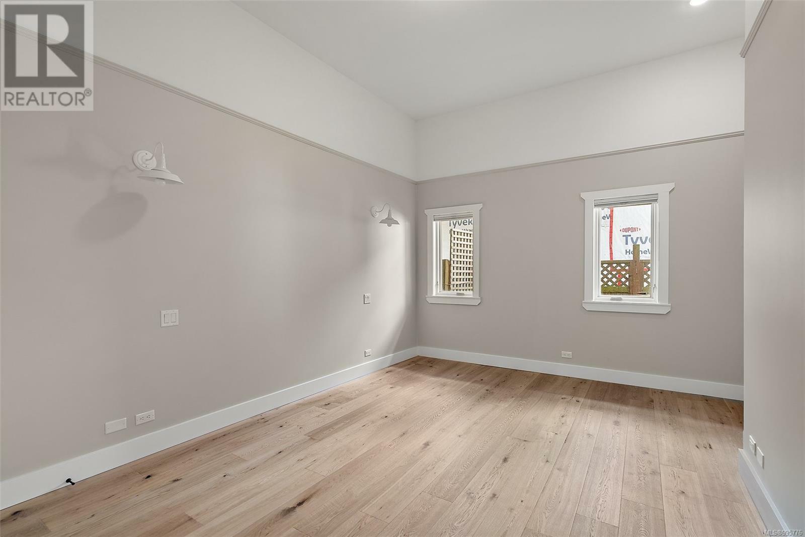VICTORIA, British Columbia, V8V 1A8, CA, 4 Bedrooms Bedrooms, ,4 BathroomsBathrooms,Residential,For Sale,1876400