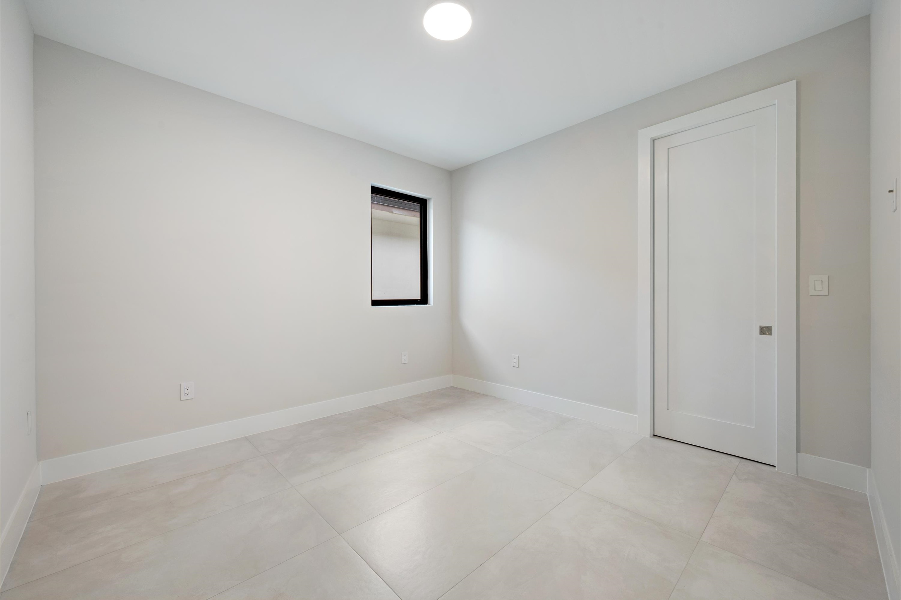 2747 SW 23rd Ter, Miami, FL, 33145 - 物件實景