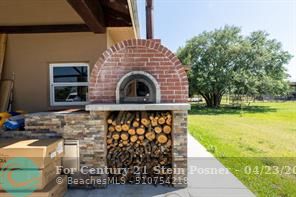 Okeechobee, Florida, 34972, United States, ,Residential,For Sale,1780804