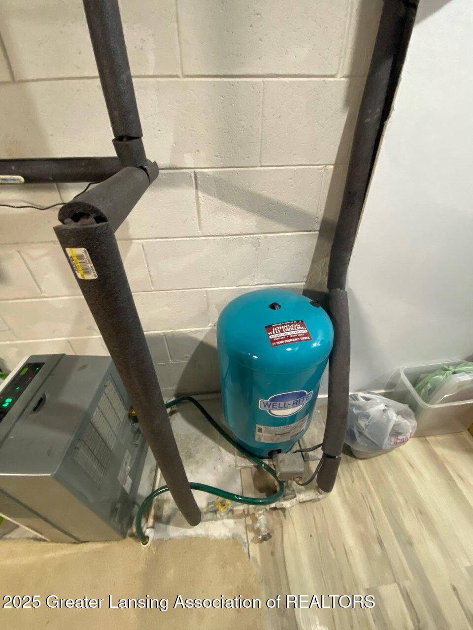 Eagle, Michigan, 48822, United States, 4 Bedrooms Bedrooms, ,4 BathroomsBathrooms,Residential,For Sale,1807523