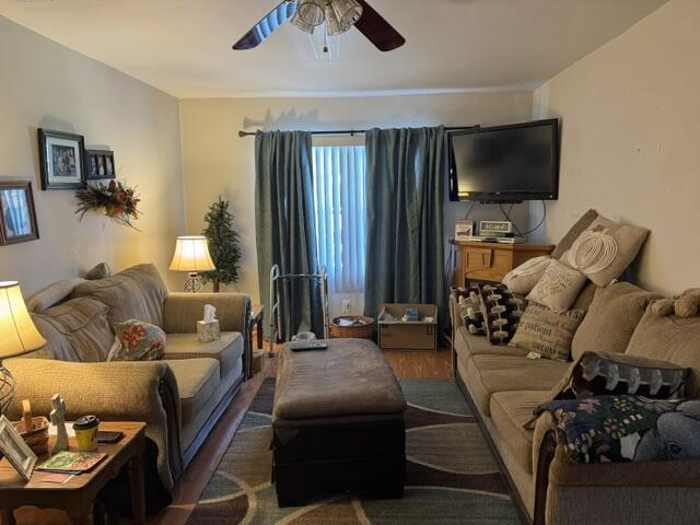 D St, Wellston, OH 45692 #1