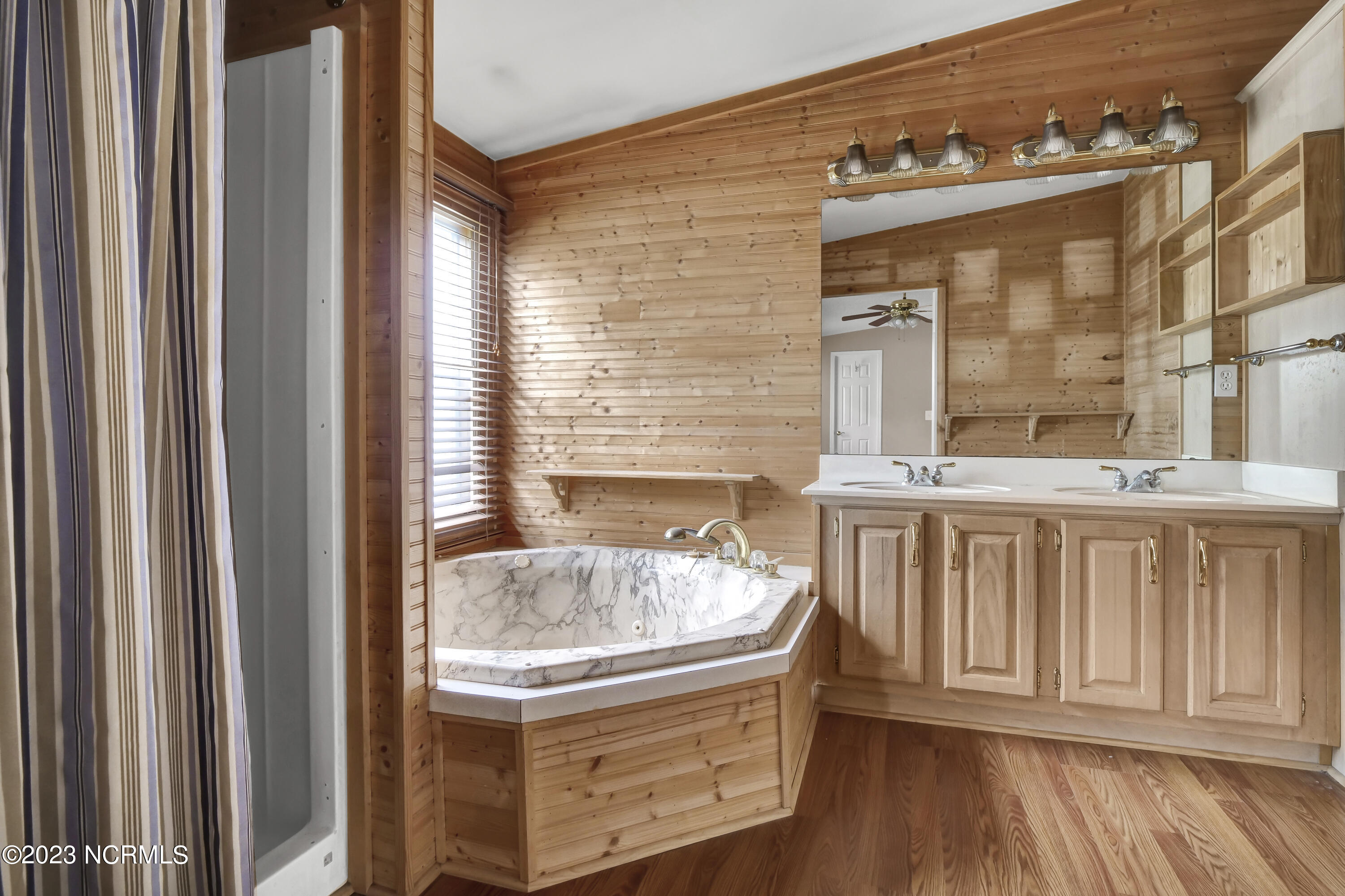 Wilmington, North Carolina, 28411, United States, 3 Bedrooms Bedrooms, ,3 BathroomsBathrooms,Residential,For Sale,1779039