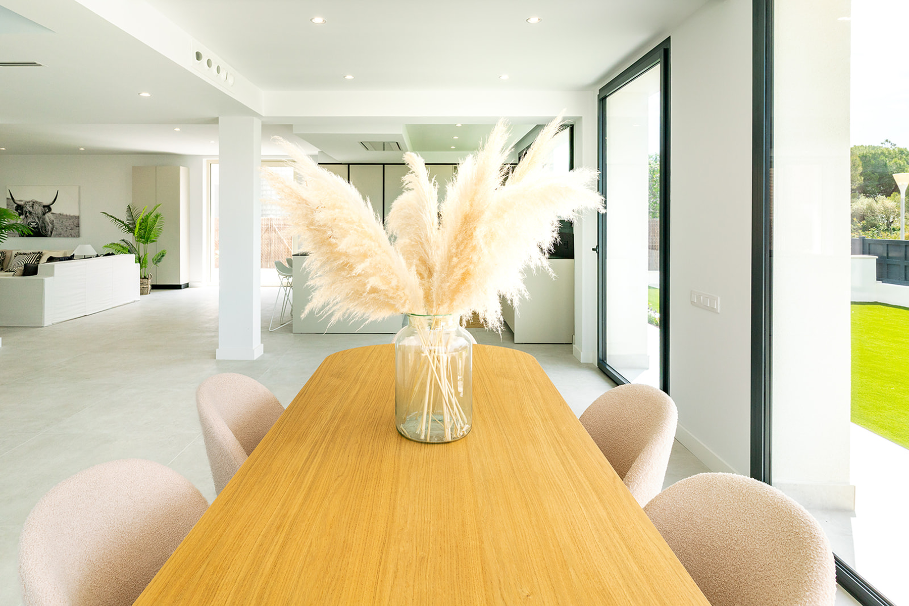  Contemporary villa with sea views in Aragai, Vilanova i la Geltrú - 物件實景