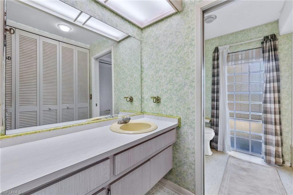 Fort Myers, Florida, 33919, United States, 3 Bedrooms Bedrooms, ,2 BathroomsBathrooms,Residential,For Sale,1754679