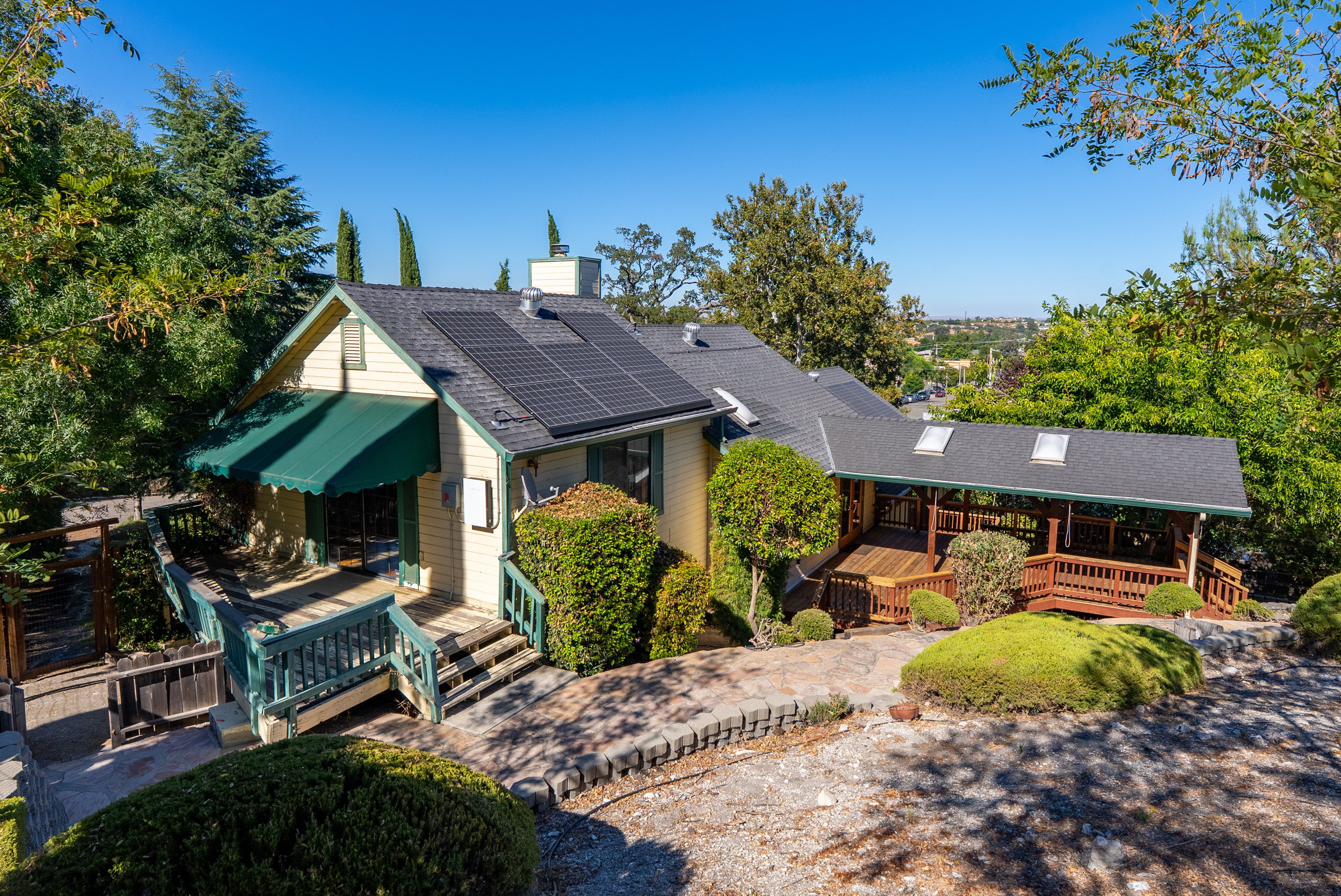  A Custom Multilevel Retreat on the West Side of Paso Robles - 物件實景