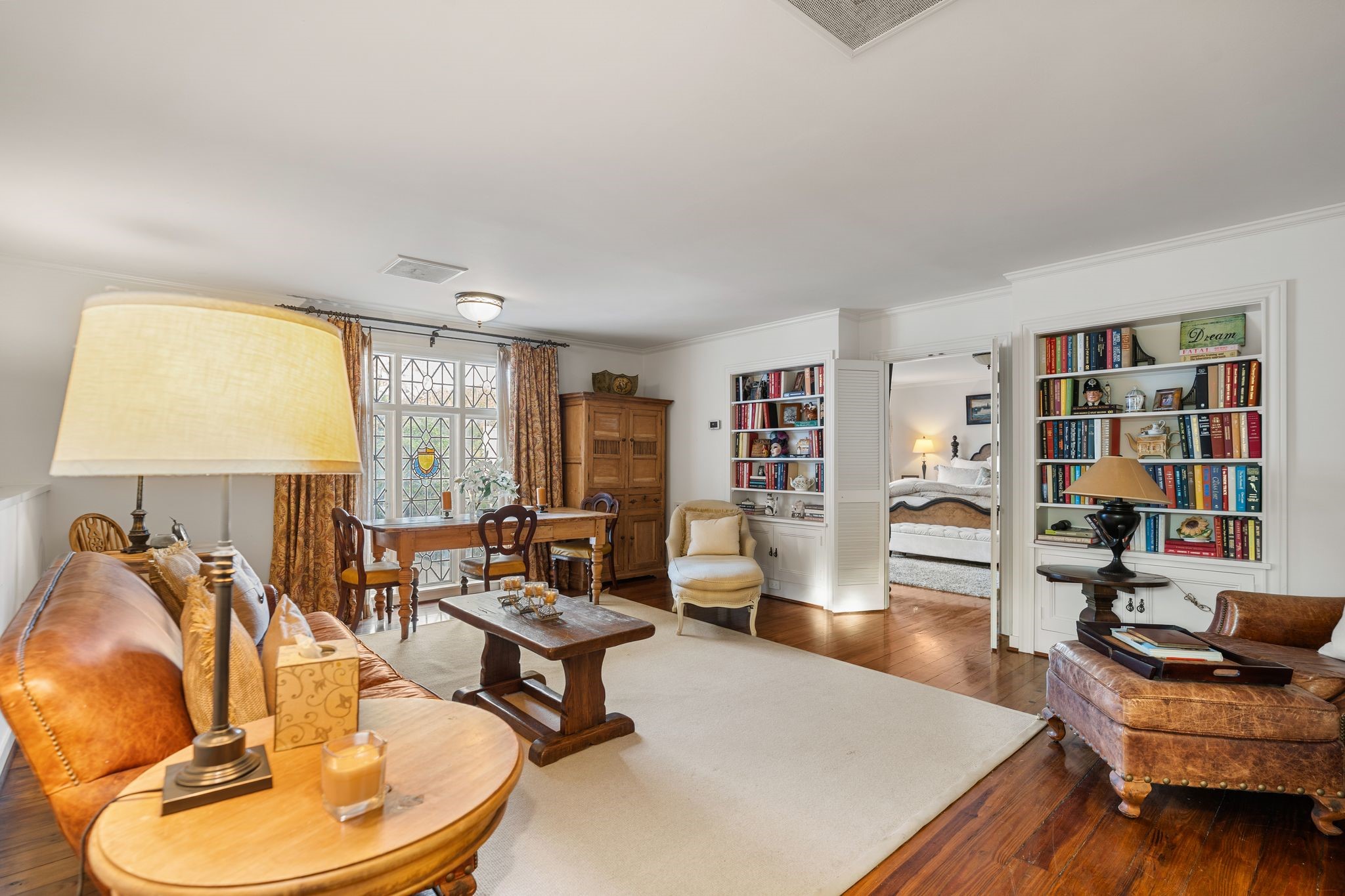  3325 Inwood Drive - 物件實景