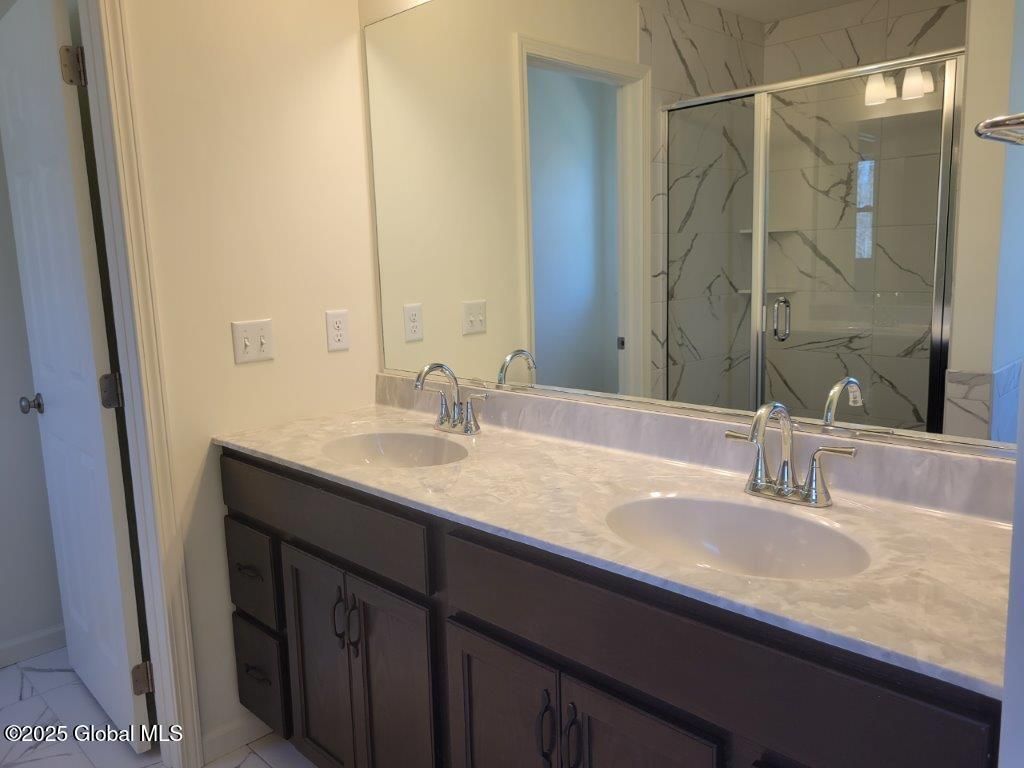 Castleton, New York, 12033, United States, 4 Bedrooms Bedrooms, ,3 BathroomsBathrooms,Residential,For Sale,1989300