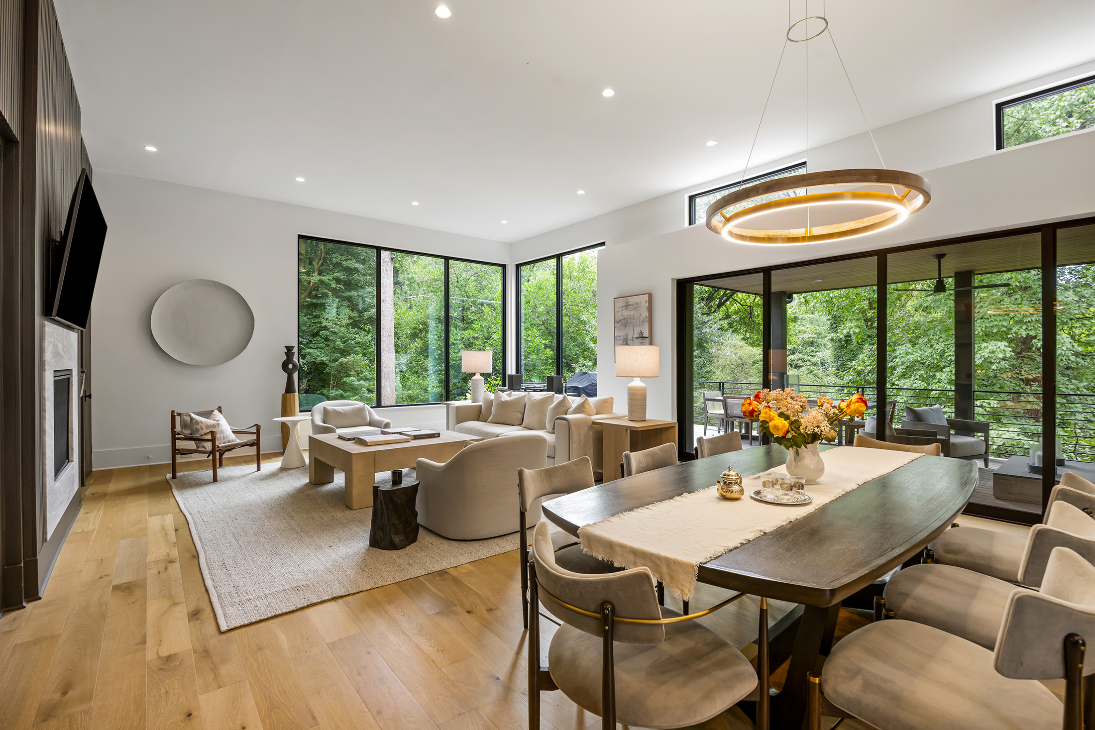  Exceptional Contemporary Home in the Heart of Buckhead - 物件實景