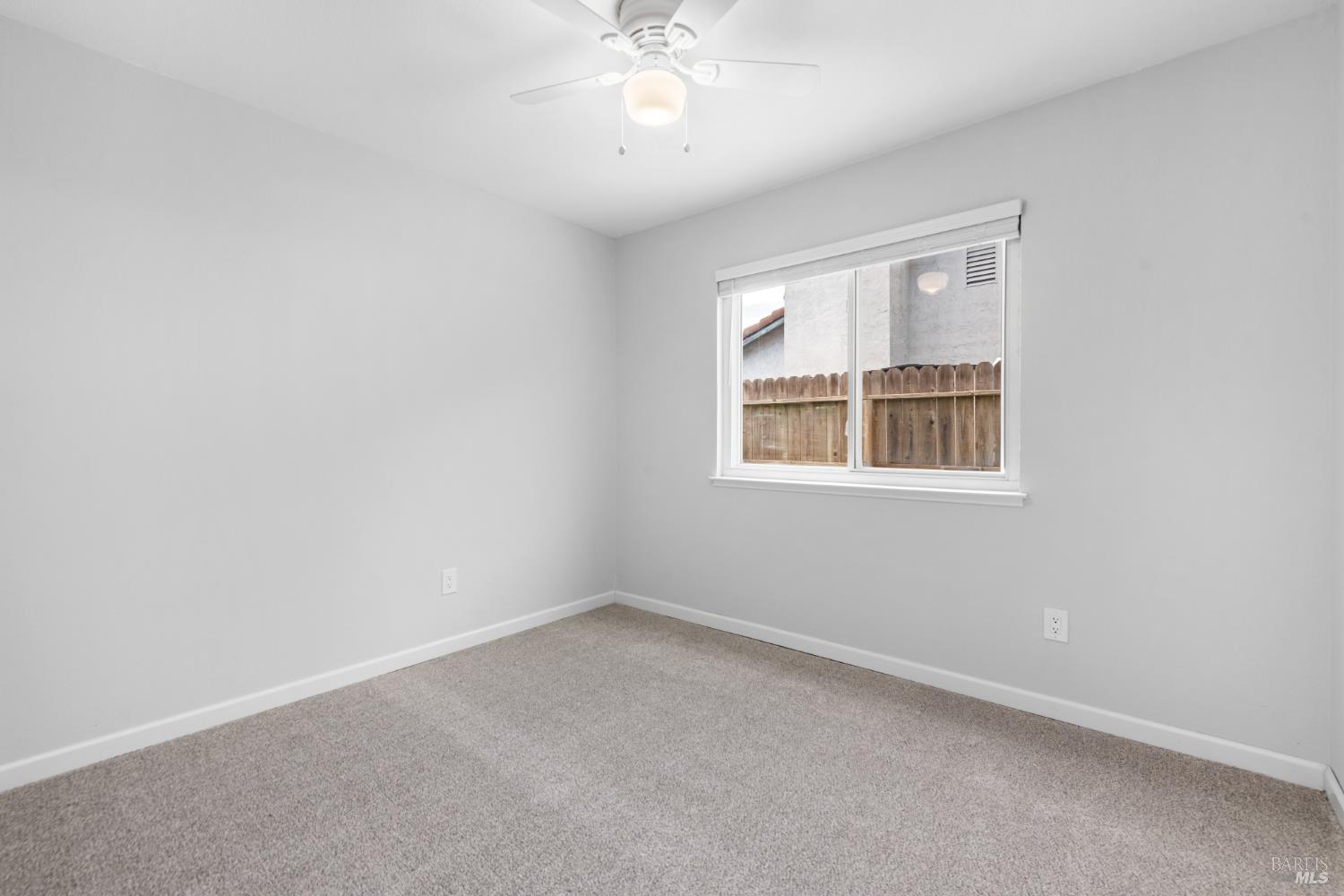 Fairfield, California, 94533, United States, 3 Bedrooms Bedrooms, ,2 BathroomsBathrooms,Residential,For Sale,1974145