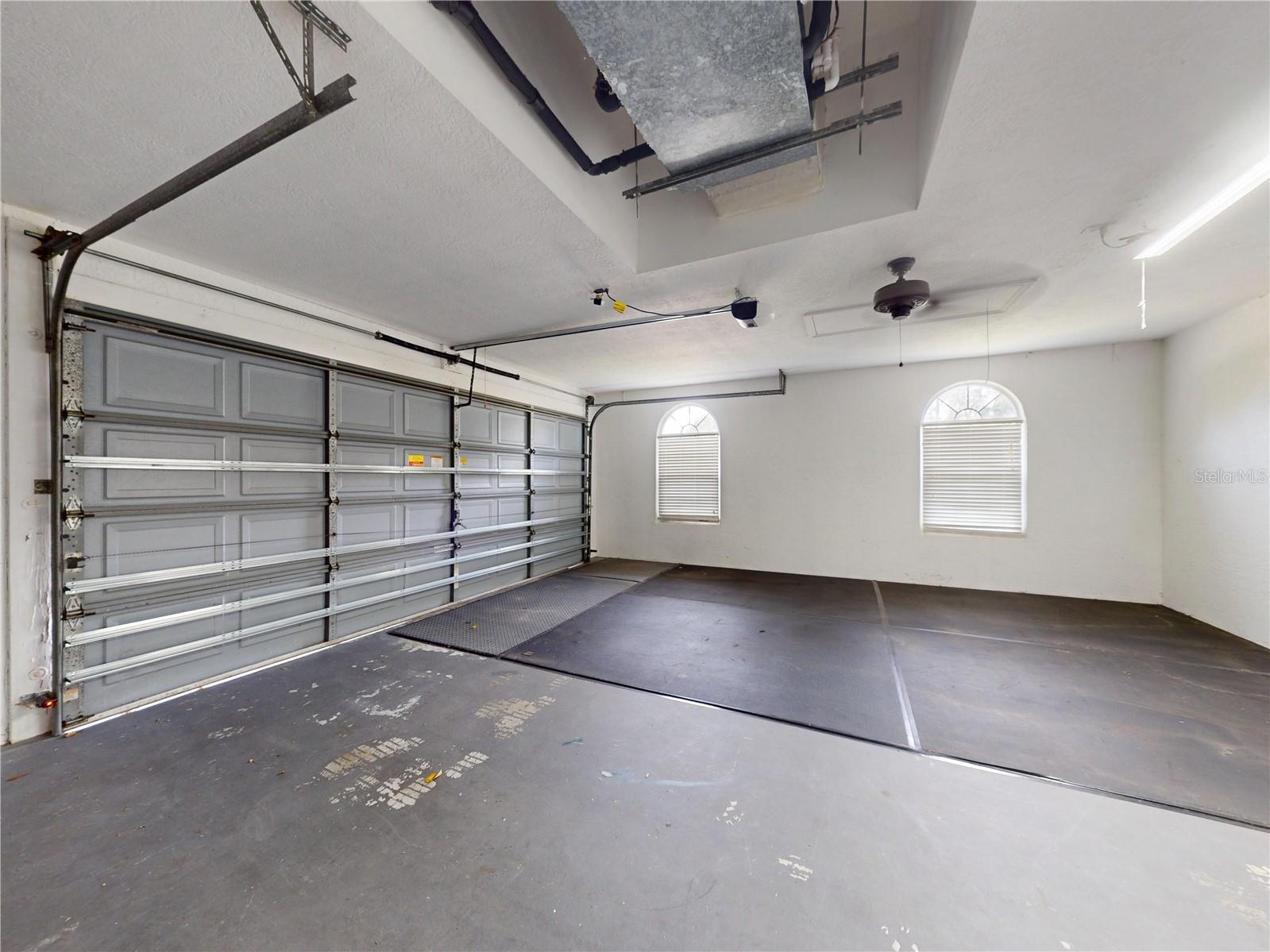 OCALA, Florida, 34482, United States, 4 Bedrooms Bedrooms, ,2 BathroomsBathrooms,Residential,For Sale,1991110