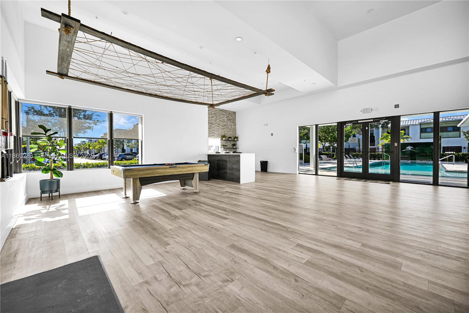 Plantation, Florida, 33317, United States, 3 Bedrooms Bedrooms, ,3 BathroomsBathrooms,Residential,For Sale,1919824
