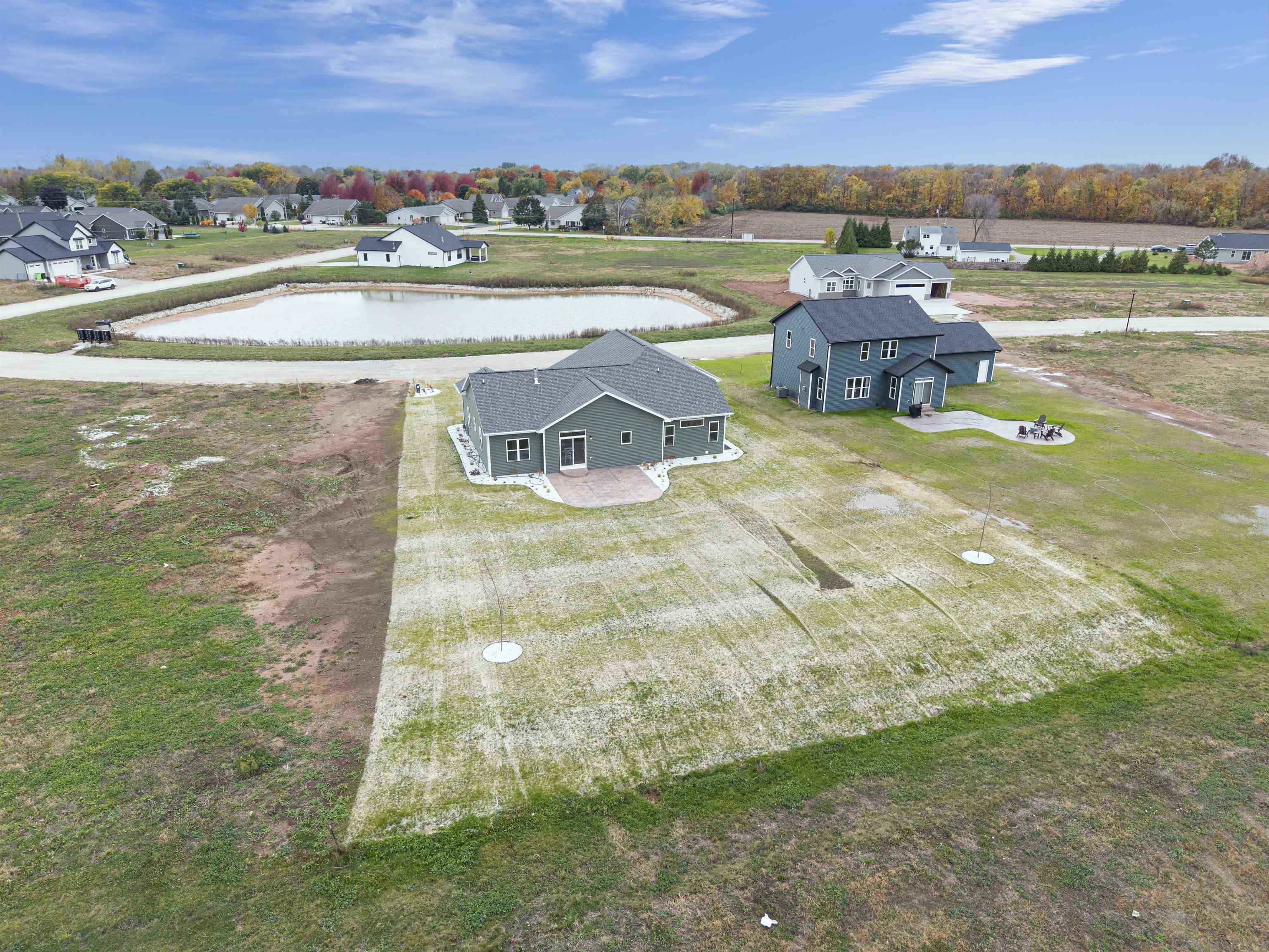 Sherwood, Wisconsin, 54169-2705, United States, 3 Bedrooms Bedrooms, ,3 BathroomsBathrooms,Residential,For Sale,1978161