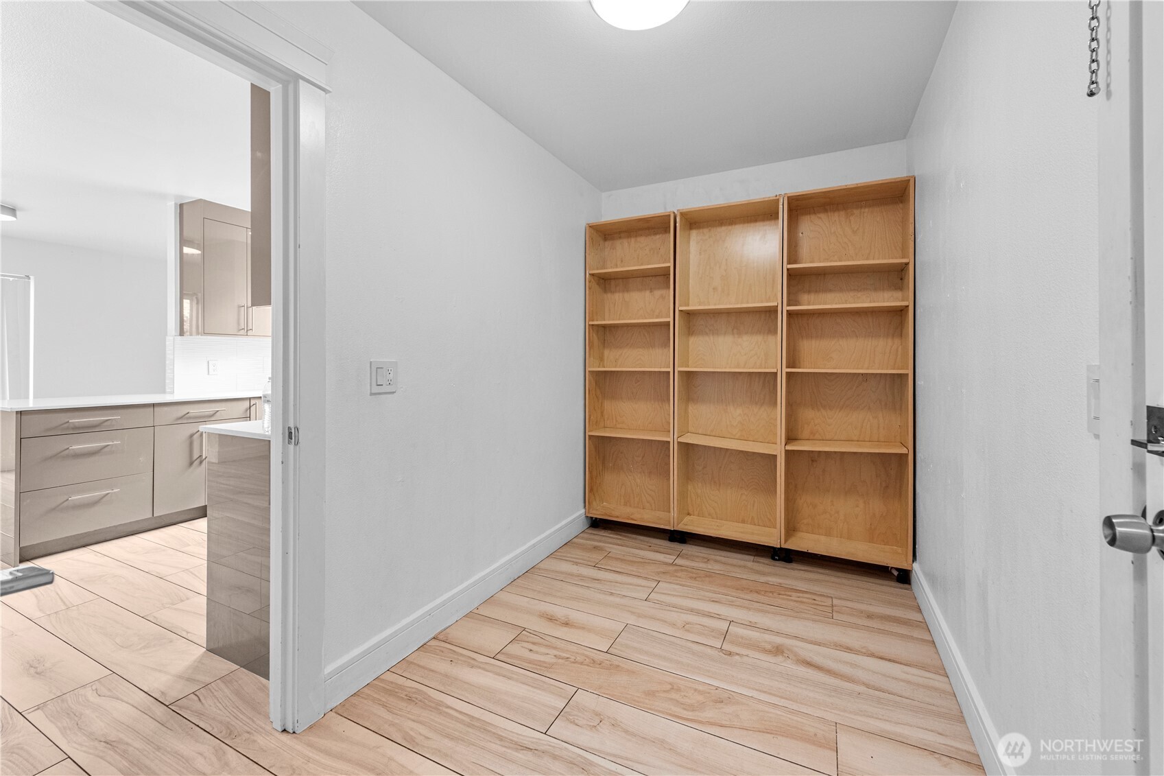 Auburn, Washington, 98092, United States, 3 Bedrooms Bedrooms, ,3 BathroomsBathrooms,Residential,For Sale,1951541