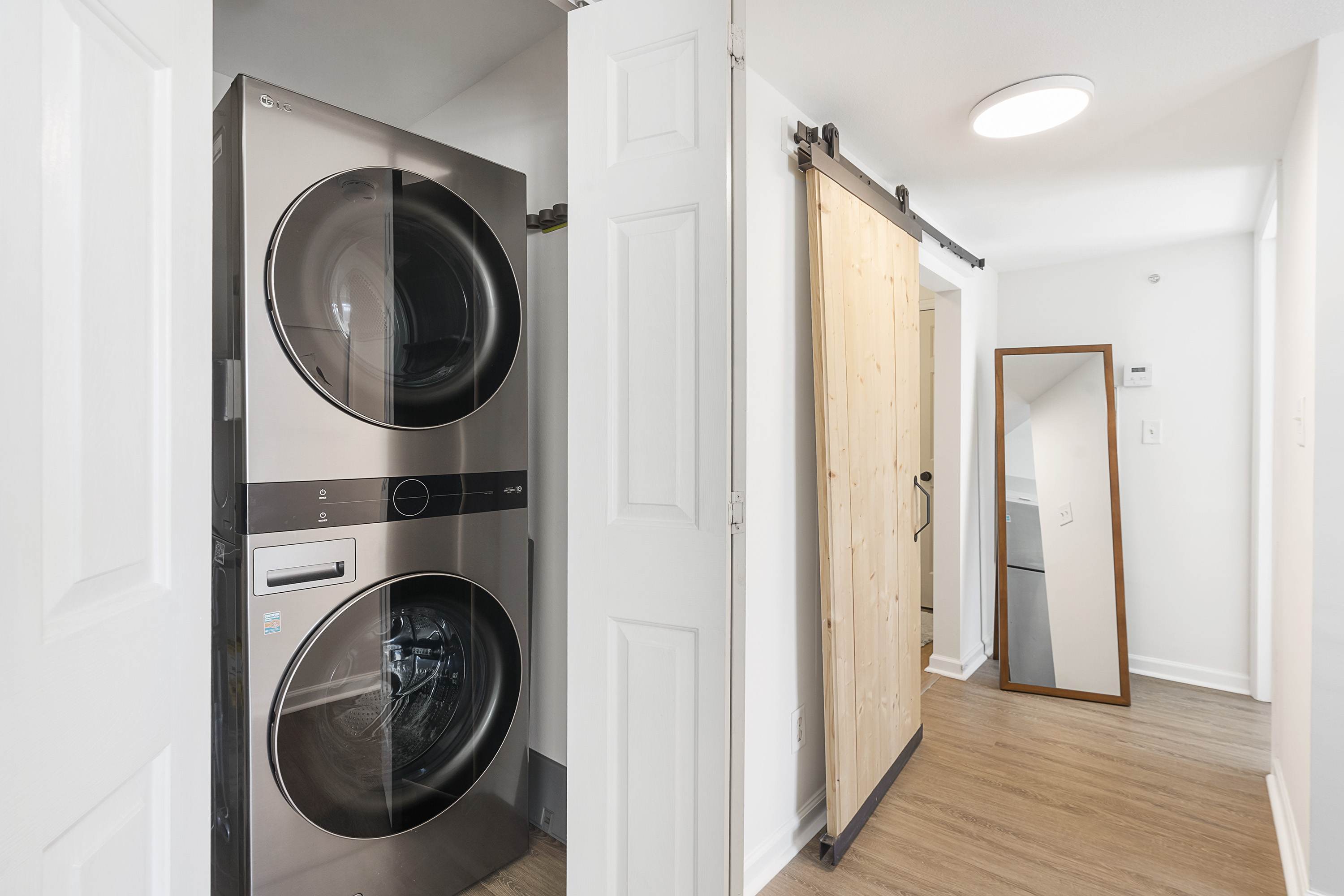  700 Daniel Ellis Drive 5303 - 物件實景