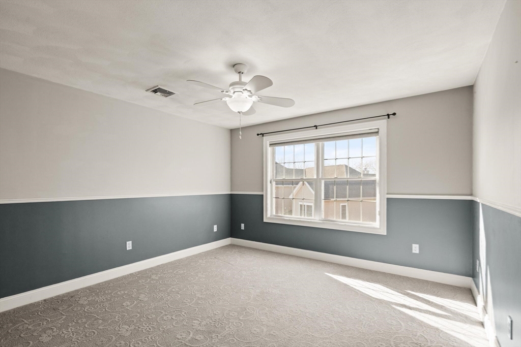 Saugus, Massachusetts, 01906, United States, 2 Bedrooms Bedrooms, ,3 BathroomsBathrooms,Residential,For Sale,2039895
