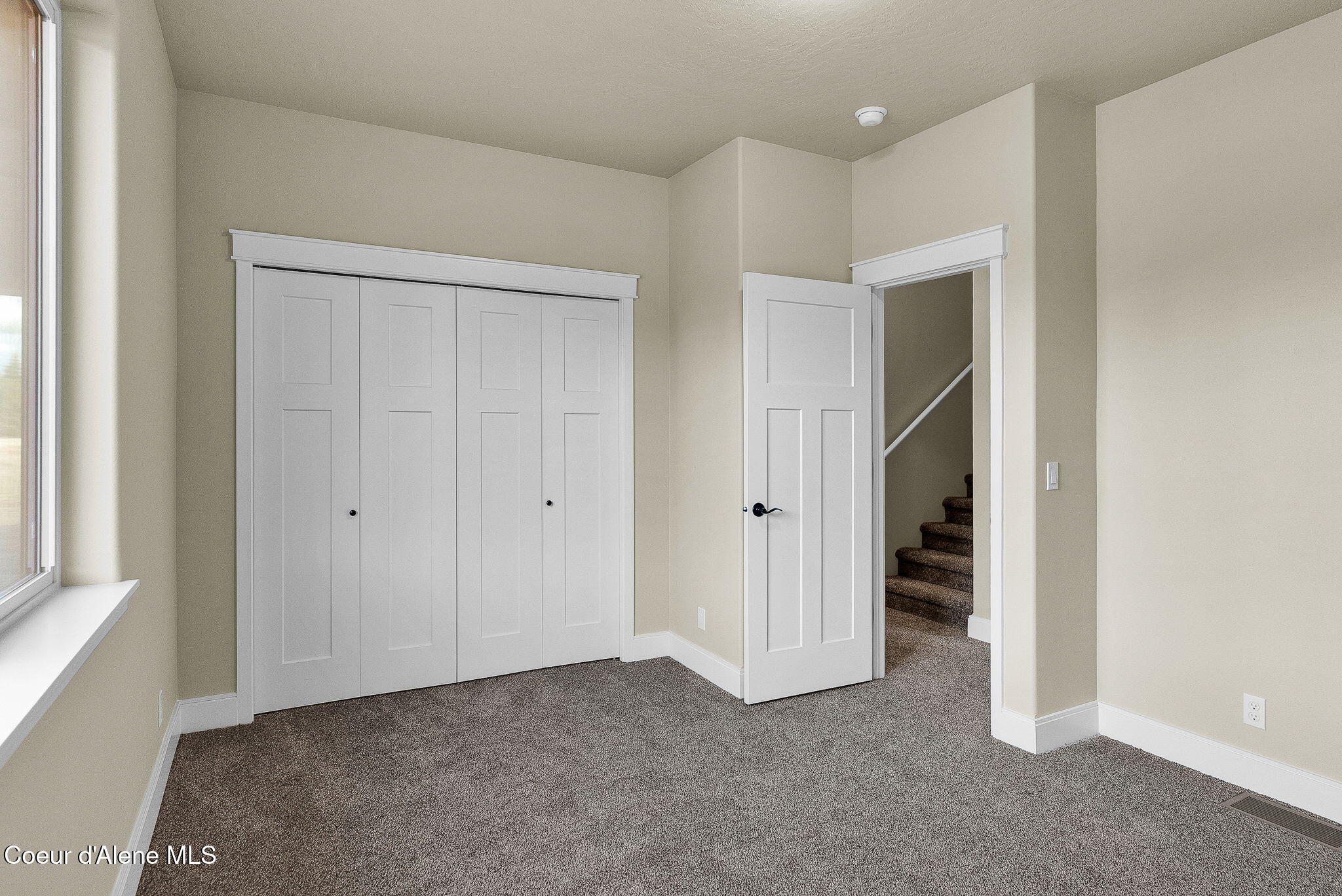 Rathdrum, Idaho, 83858, United States, 6 Bedrooms Bedrooms, ,1 BathroomBathrooms,Residential,For Sale,1989161