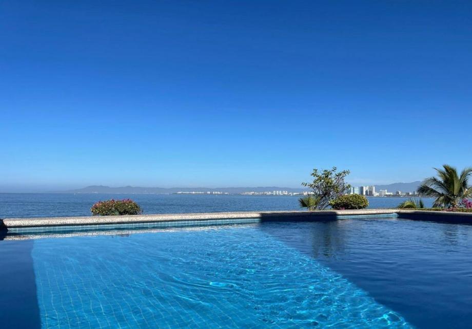 Puerto Vallarta, Jalisco, 48300, Mexico, 2 Bedrooms Bedrooms, ,2 BathroomsBathrooms,Residential,For Sale,1829306