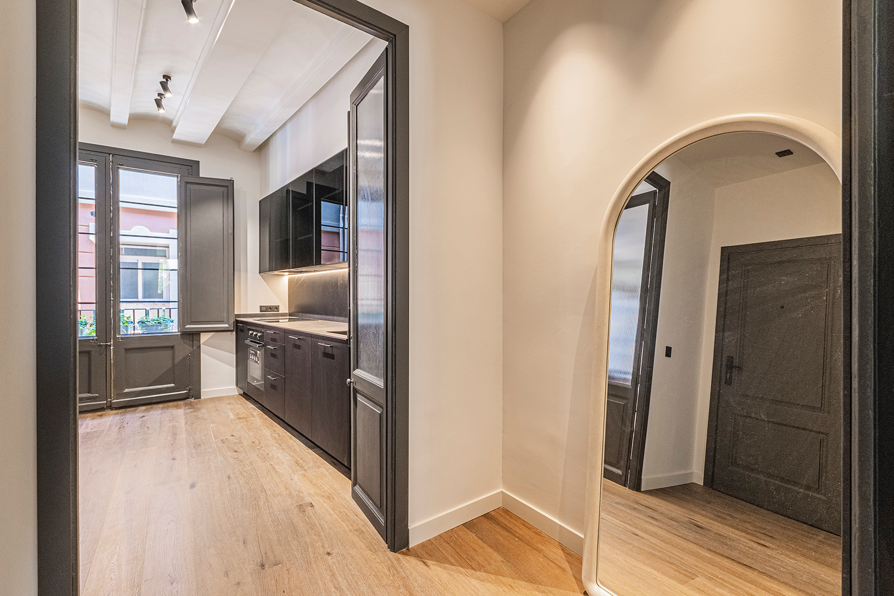  Elegant home renovated next to Santa María del Mar - 物件實景