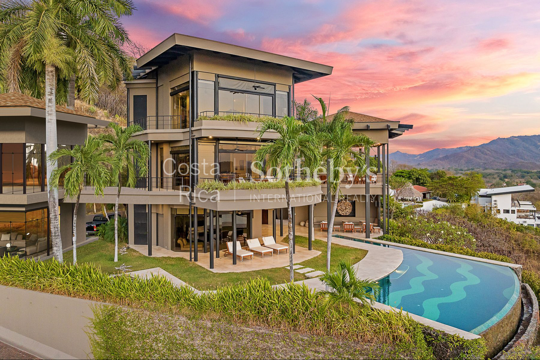  Wavefront Estate - 物件實景