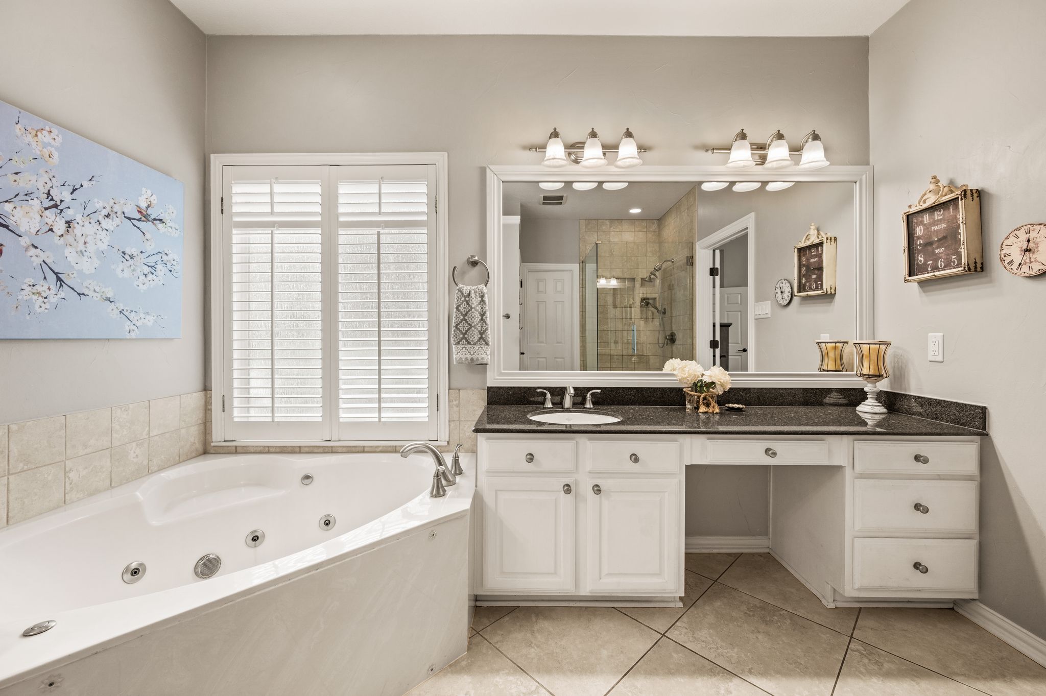  Timeless Elegance on Nearly Half an Acre in Prestigious Southlake Hills - 物件實景