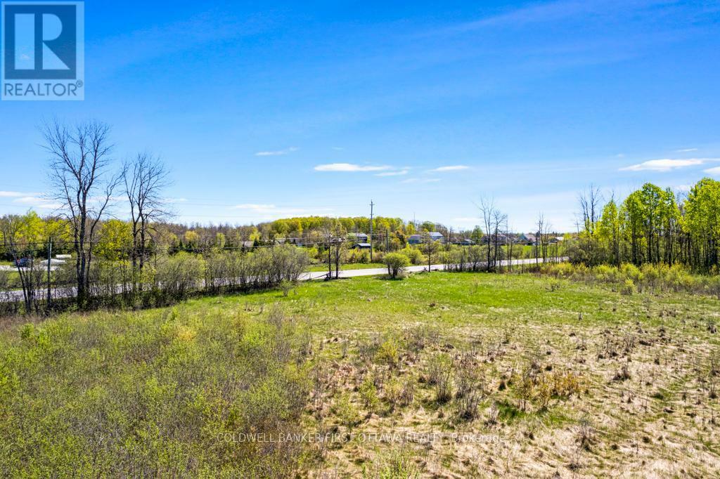 TAY VALLEY, Ontario, K7H 3C9, CA, ,Residential,For Sale,1867366