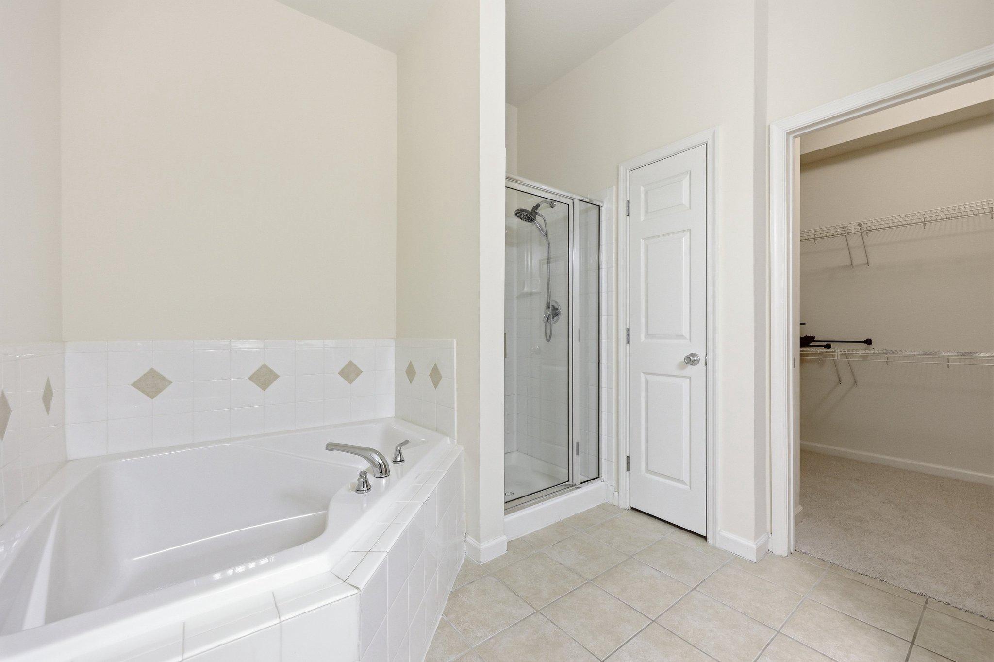  7 Booth Street, Gaithersburg, MD, 20878 - 物件實景