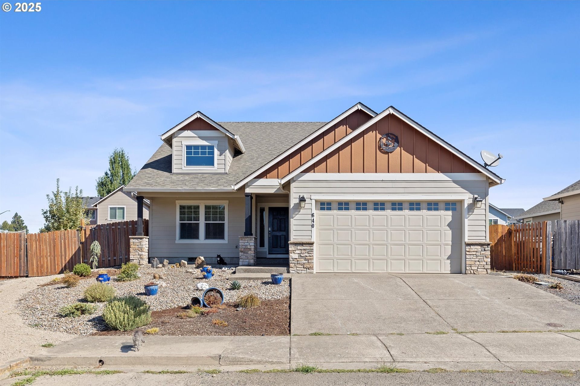 Yamhill, Oregon, 97148, United States, 3 Bedrooms Bedrooms, ,3 BathroomsBathrooms,Residential,For Sale,1926373